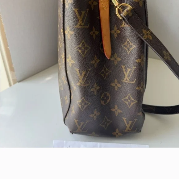 Louis Vuitton Authentic Brown Monogram Tote Bag. shoulder Bag. Women's - Picture 2 of 5